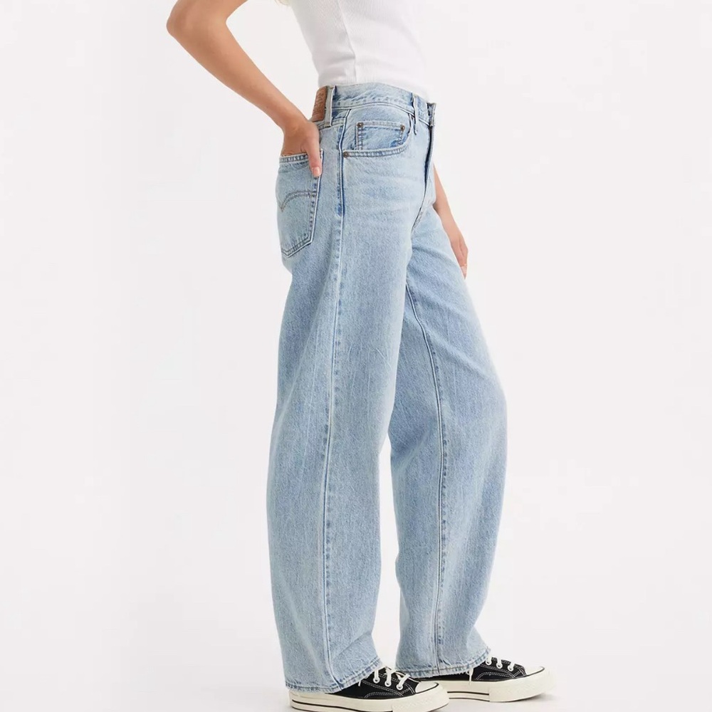 Levi’s Baggy Dad Jean in Fan Flare